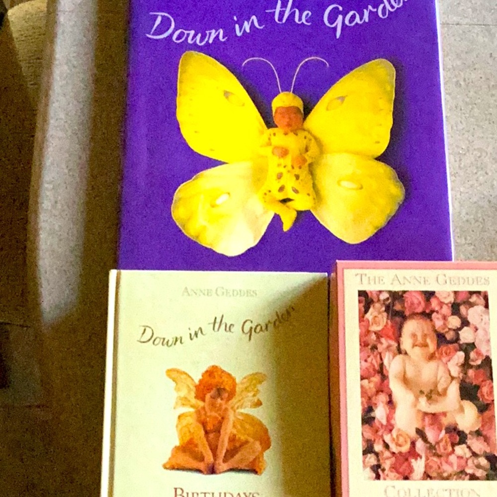 Anne Geddes Down in the garden book, birthday book & 20 blank cards w/envelopes